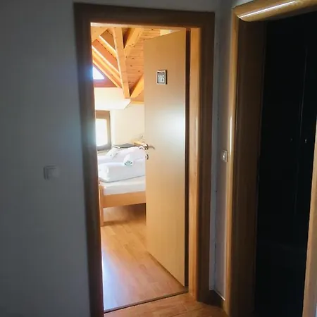 Hotel Omladinski Rostovo